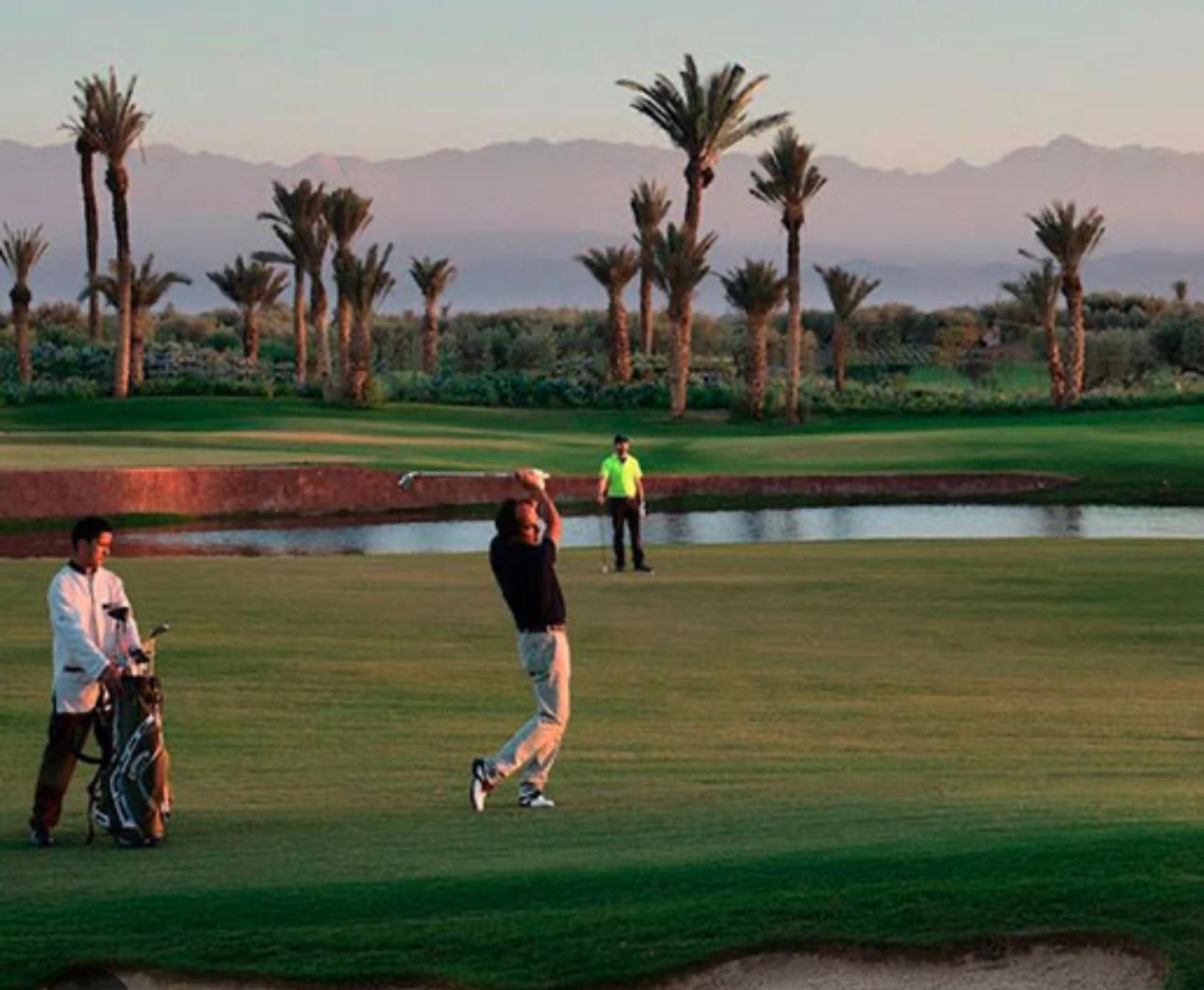 Mini-Villa Situee Dans Une Residence Prestigia A Marrakech, Avec Une Vue Sur La Piscine Et Le Golf Une Securite 24H Sur 24 Et Une Proximite Ideale De L Aeroport 5 Minutes C Est Une Offre Parfaite Pour Des Vacances Marrakesh Exterior foto
